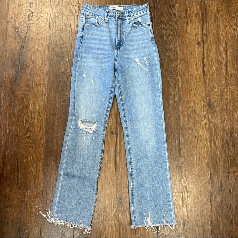 Just‎ Black Denim One Knee Distressed Slim Straight Jeans SZ 25/0 - Picture 3 of 7
